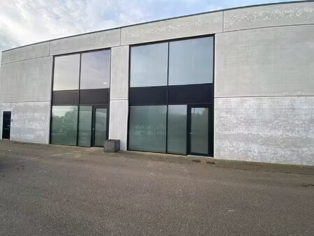 commercieel te huur in oostkamp