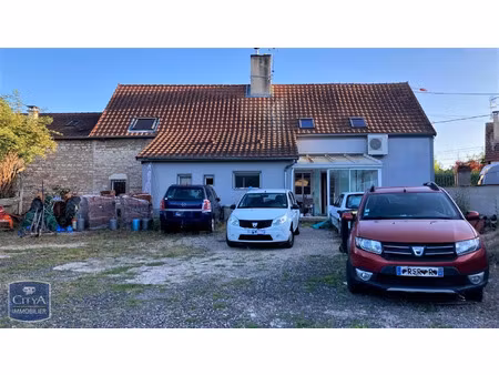 maison à vendre 5 pièces 108 m² - lux (71) - 169 000€