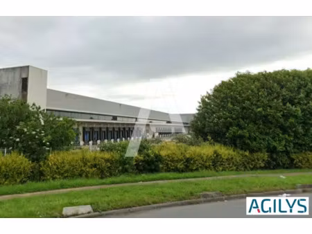 location - entrepôts de 41 918 m² à combs la ville dans la zac de paris sud