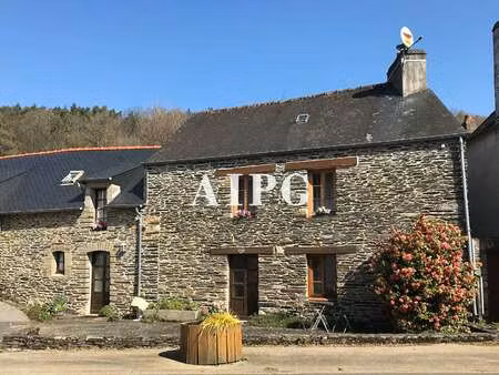 vente maison à caurel (22530) : à vendre / 95m² caurel