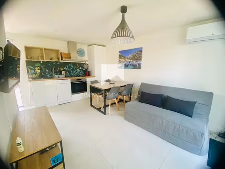 vente maison 2 pièces 27 m² à hyeres (83400)  250 000 €