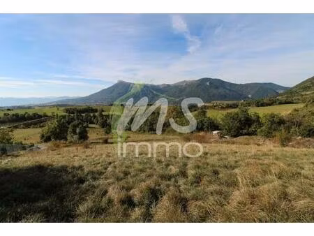 terrain de 2400 m² - la roche des arnauds