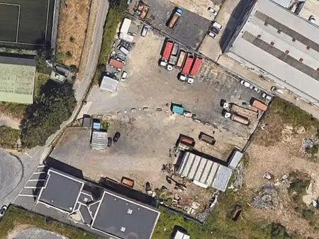 location terrain ballainvilliers 2 400 m²