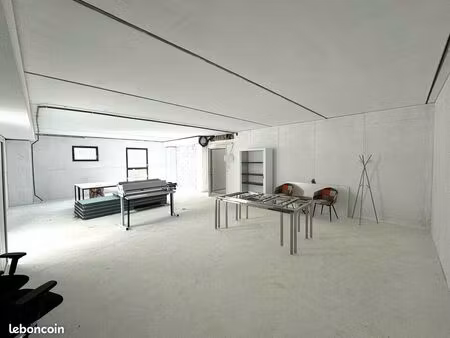 bureaux 83 m² colomars