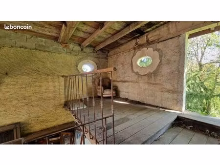 grange 400 m² montcel