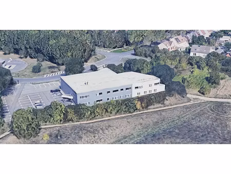 a louer des bureaux de 170 m2 ou 400 m2 à jouy le moutier