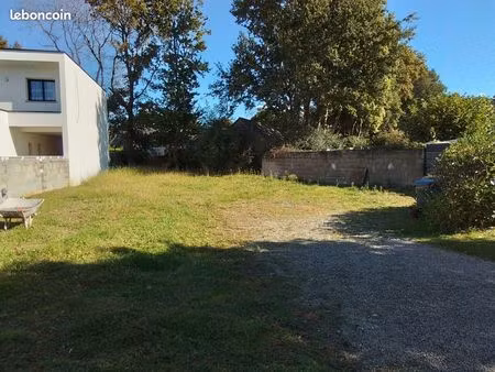 terrain 403m2 héric