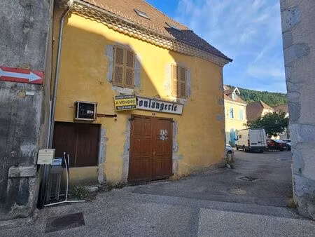 maison de village 7 pièces 210 m²