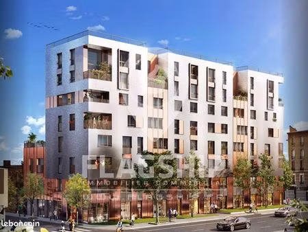 boutique 382 m² cachan