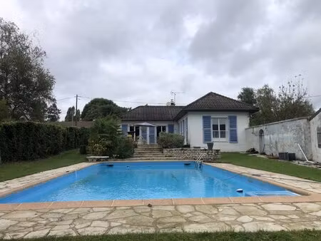 charmante maison avec piscine