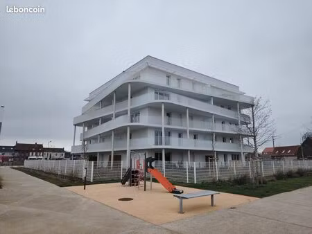 t3 de 64 m² avec jardin sur les bords du canal neufossé à arques