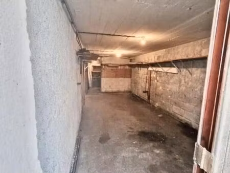 garage/box 27 m² perpignan