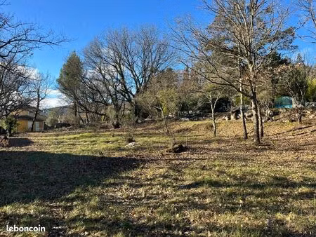 terrain 1 003 m² moules et baucels