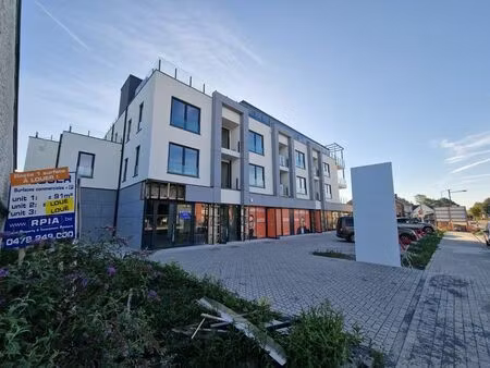 eghezée - nouvelle construction surfaces commerciales