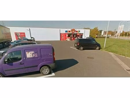 opportunite local zoning commercial de jemeppe-sur-sambre