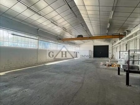 batiment independant a la location