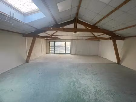 location commerce 130 m² à saint-junien (87200)