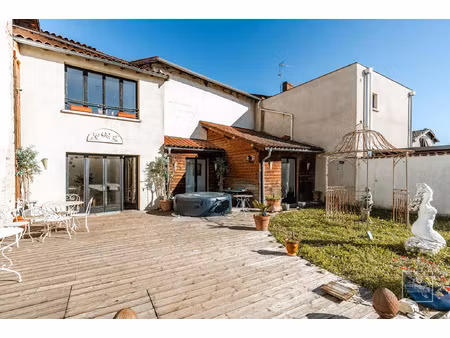 vente maison 7 pièces 300 m² les chères (69380)