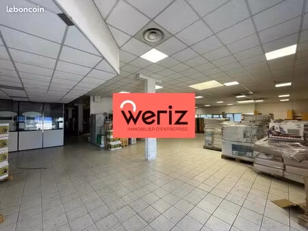 local industriel 990 m²