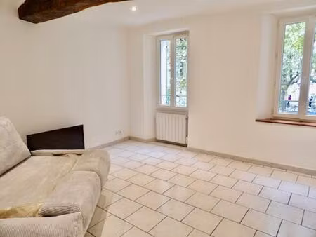 vente appartement 2 pièces 33 m² montauroux (83440)