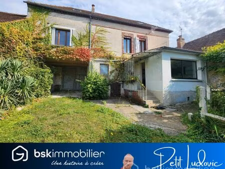 maison traditionnelle de 150 m² à fontaine-la-gaillarde