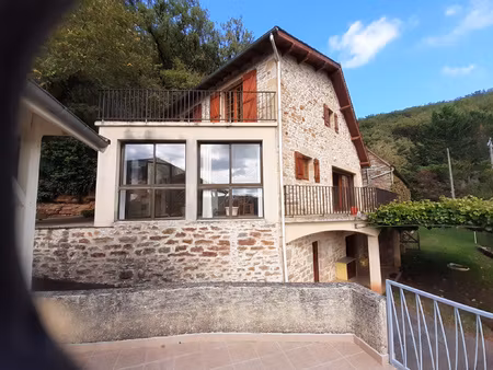 a 5 min de saint-cere vue campagne