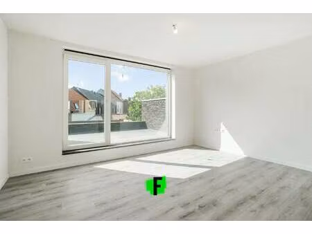 huis te koop in mesen met 2 slaapkamers