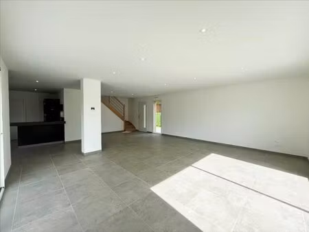 vente maison 6 pièces 142 m² châtillon-le-duc (25870)