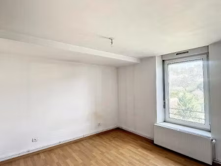 vente immeuble 7 pièces 308 m² à neufchâteau (88300)  193 000 €