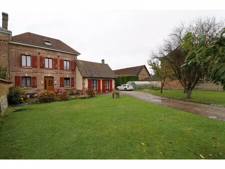 vente maison 7 pièces  230.00m²  heudebouville