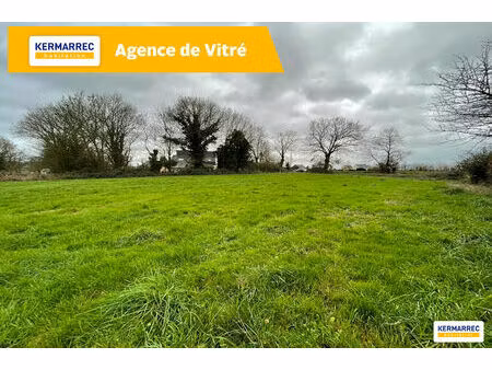 a vendre terrain constructible de 889 m² à louvigne de bais - 113 780 € hai
