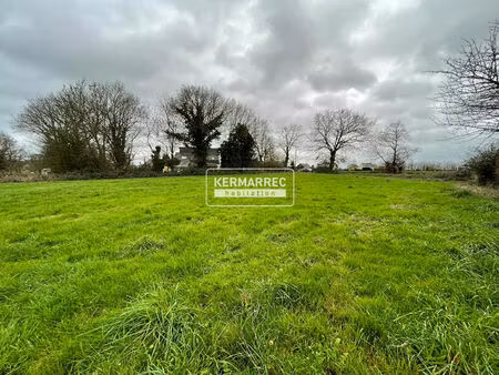 a vendre terrain constructible de 889 m² à louvigne de bais - 99 995 € hai