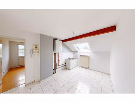 location appartement  58 m² t-3 à argiésans  520 €