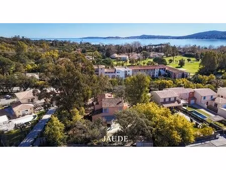 terrain de 2030 m2 en vente - grimaud  provence-alpes-côte d'azur