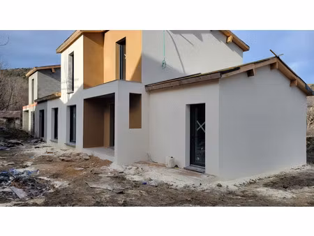 vente maison 5 pièces 120 m² à ur (66760)  469 500 €