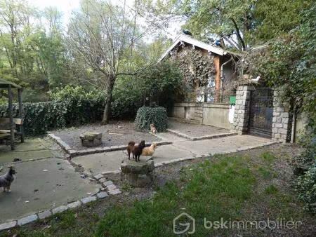 maison ancienne de 186 87 m² à chazelles-sur-lyon