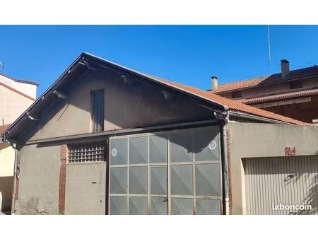 entrepôt 148 m² romans sur isere