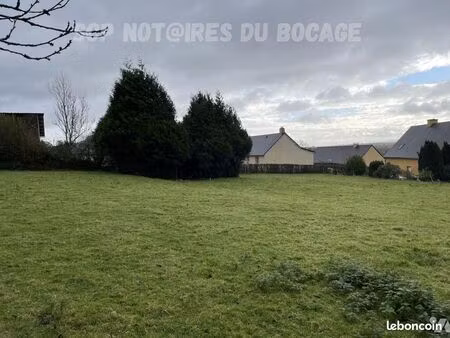 terrain 836 m² cerisy la salle