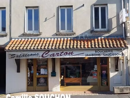 immeuble 162 m² chabreloche