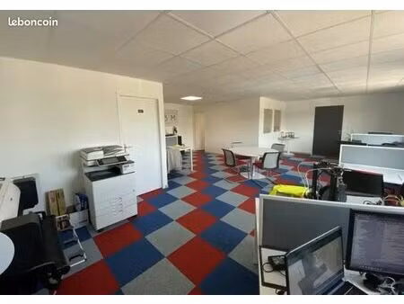 ensemble bureau 86m² openspace accès pmr