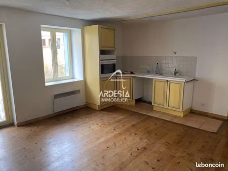 maison de village 9 pièces 180 m²