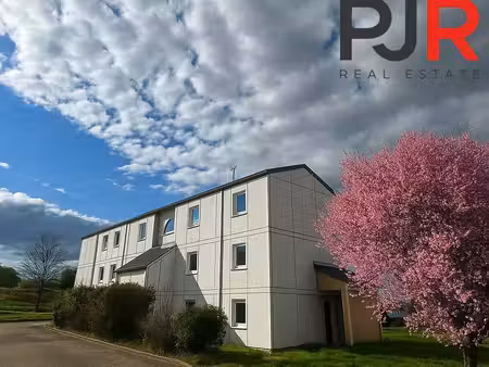 hotel 900 m² ludres