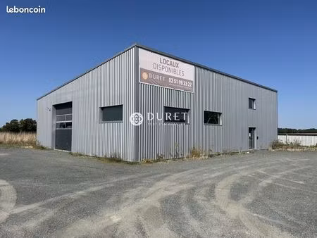 local 409 m² l'herbergement