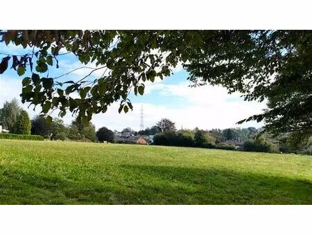 superbe terrain en zone d'habitat