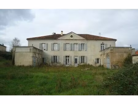 maison roquefort m² t-7 à vendre  285 000 €