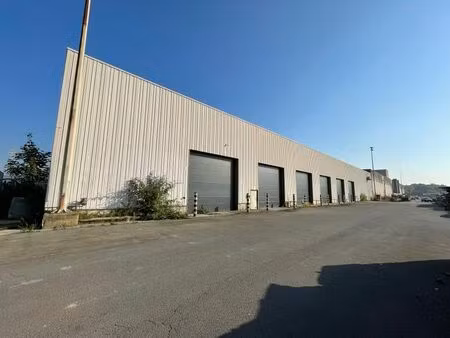 entrepôt à louer à ghlin (mons)