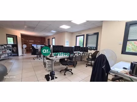 a louer - ecouflant - plateau de bureaux - 168 m2