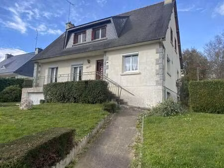 vente maison à saint-caradec (22600) : à vendre / 140m² saint-caradec