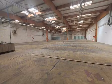 vente local d'activités le blanc 960 m²