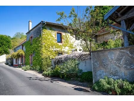 maison ancienne à vendre à alise-sainte-reine